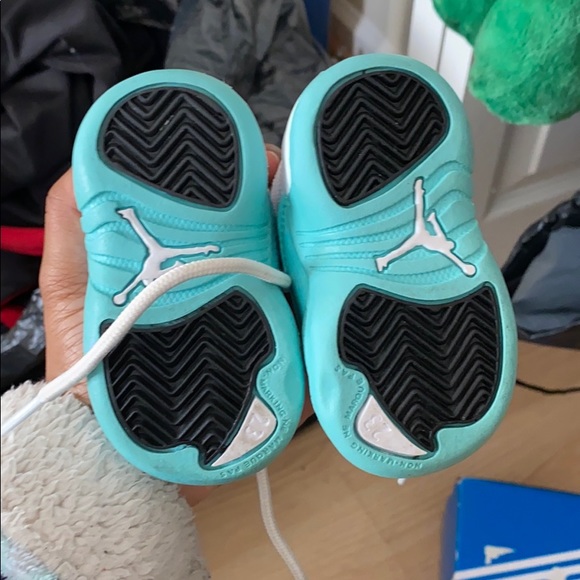 Infant Jordan’s - Picture 4 of 5